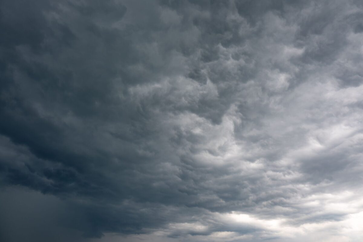 Goutte froide : c’est quoi, et pourquoi la météo va basculer cette semaine